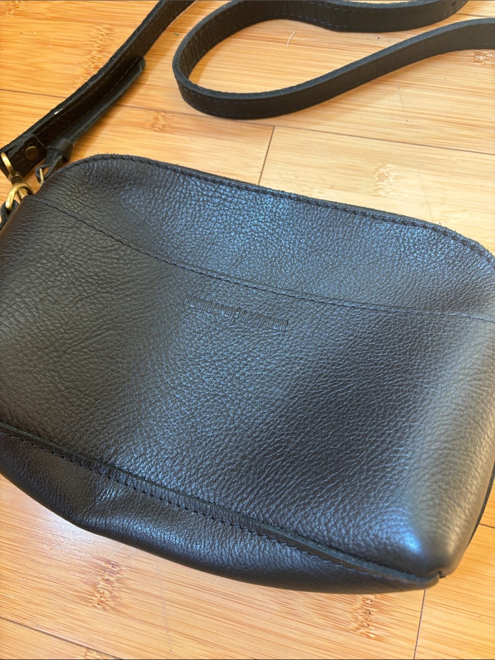 Portland Leather Goods Eclipse Purse Black Leather Bag - Picture 2 of 9